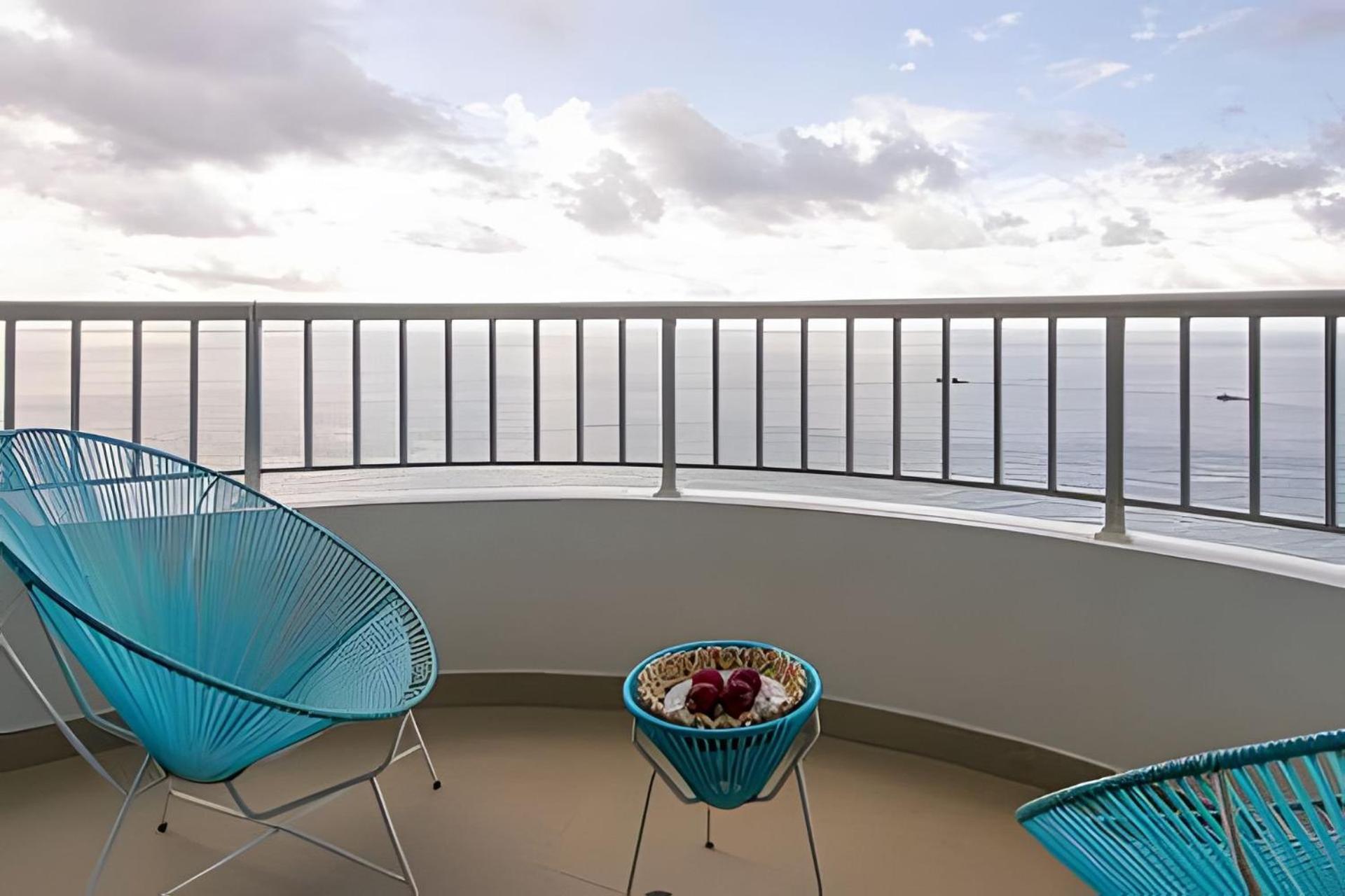 Laurdhomes Palmetto Sea View, 2rooms 2bth Hot Ware