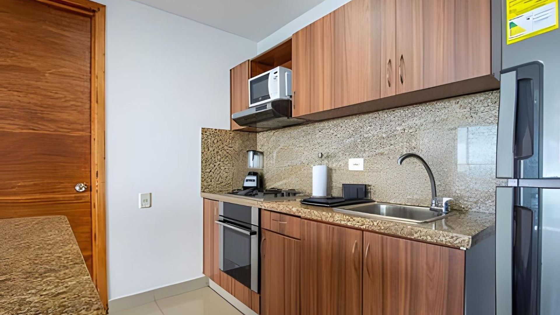 Laurdhomes Palmetto Sea View, 2rooms 2bth Hot Ware